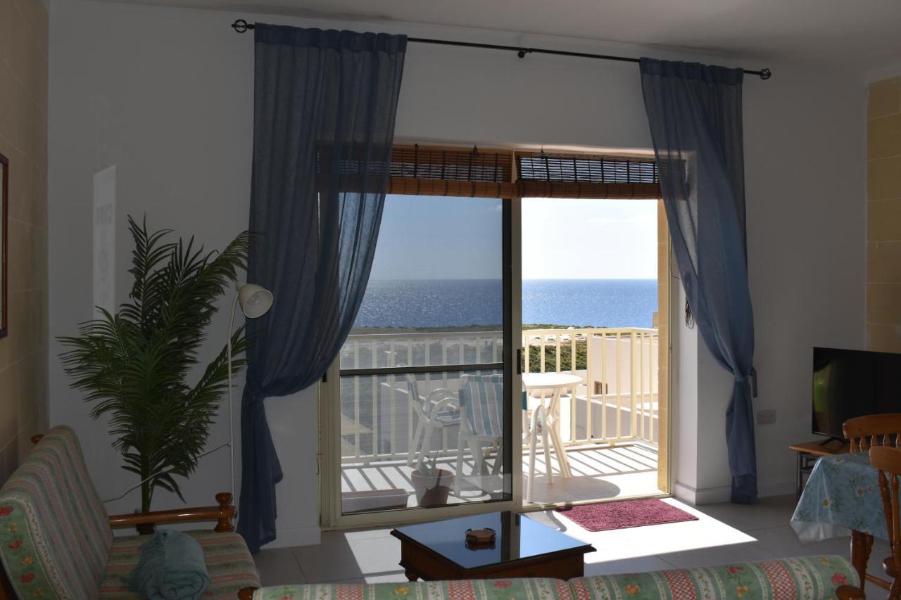 Seaview 2-Bedroom Apartment In Xlendi Bagian luar foto